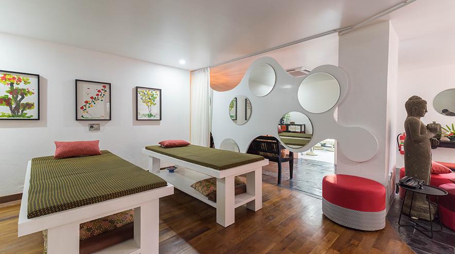 Sunset Beach Spa treatment sala